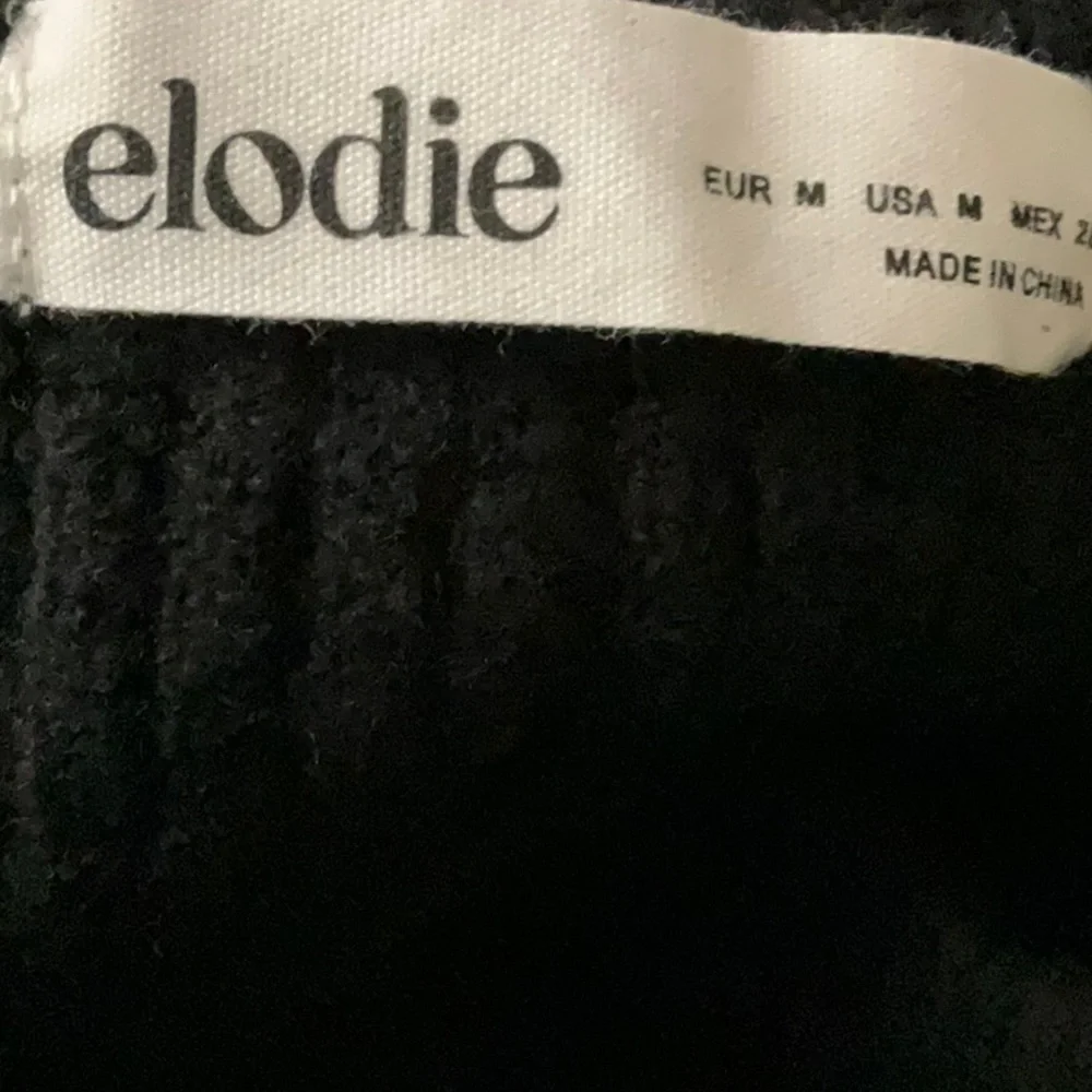Sweater - Picture 5 of 5
